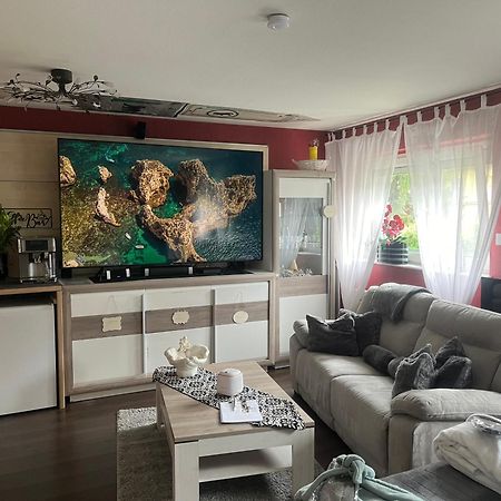 Gaestezimmer In Ratingen Bei Duesseldorf Mit Einem Hauch Luxus Exteriör bild