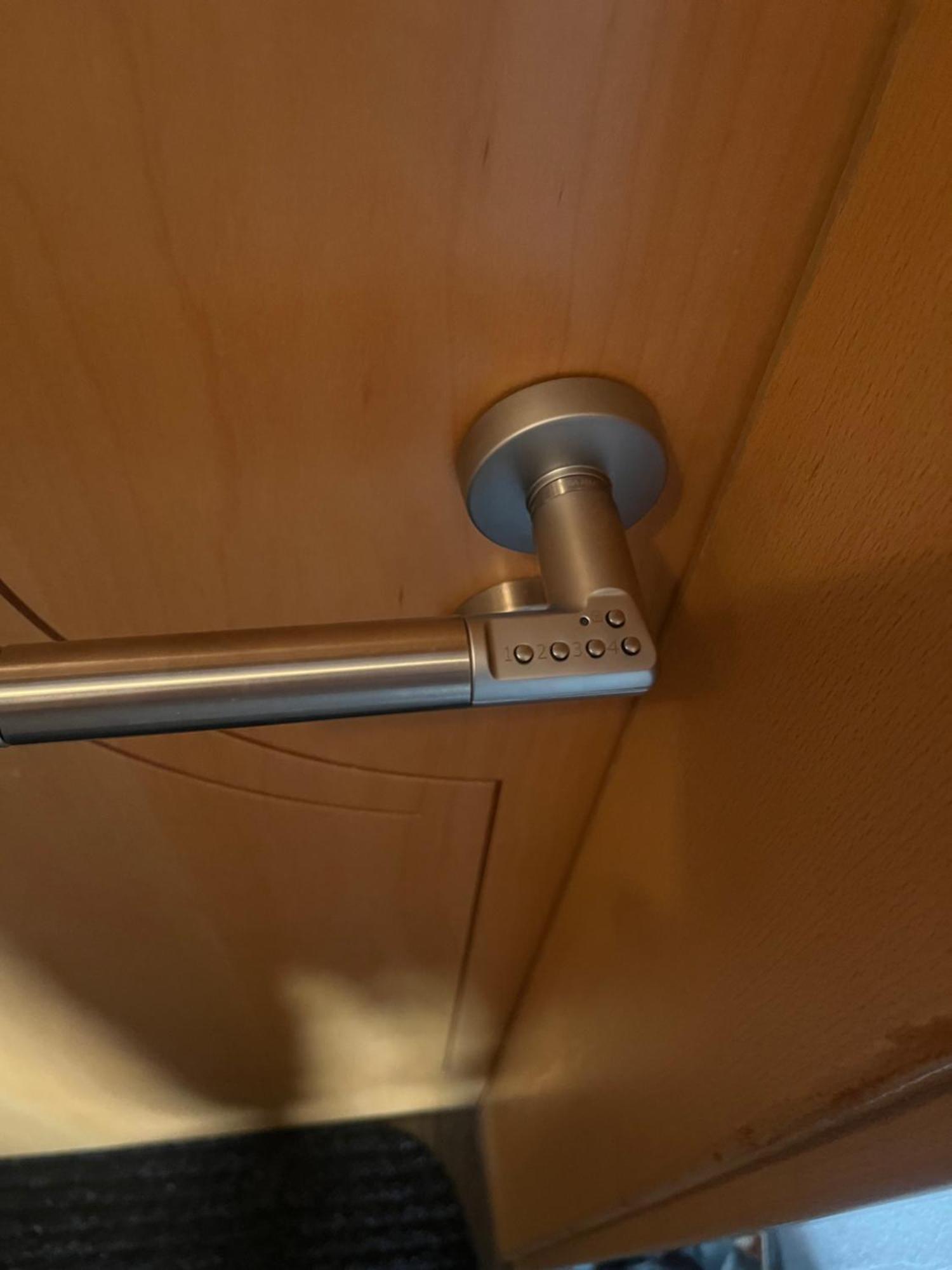 Gaestezimmer In Ratingen Bei Duesseldorf Mit Einem Hauch Luxus Exteriör bild