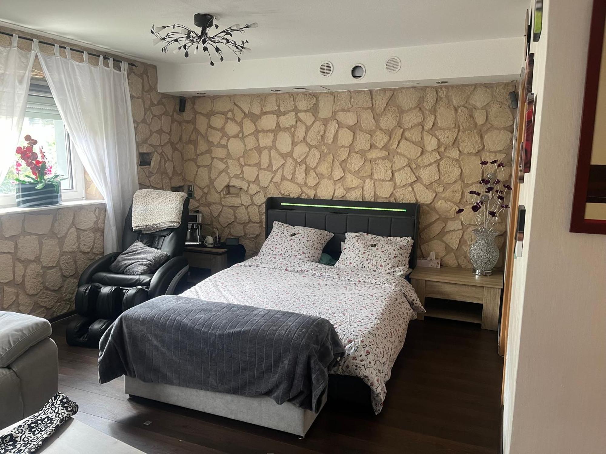 Gaestezimmer In Ratingen Bei Duesseldorf Mit Einem Hauch Luxus Exteriör bild